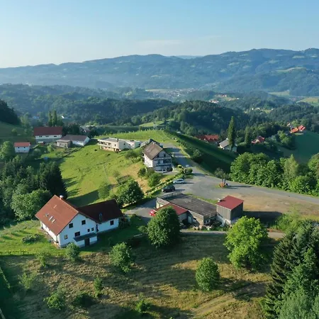 Trautenburg Stub`n Leutschach Exterior foto
